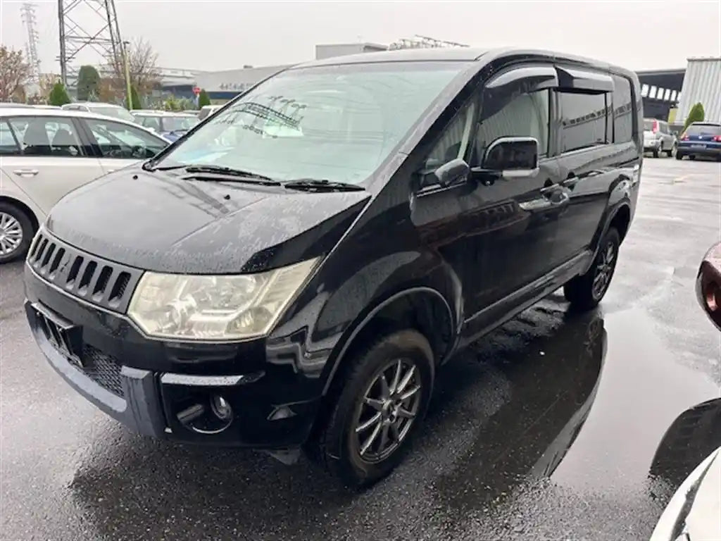 Used Mitsubishi Outlander 2009 – main images - All Good Parts