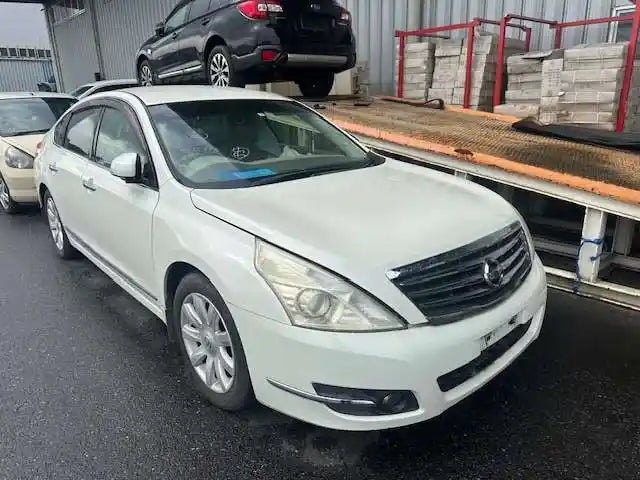 Used Nissan Maxima 2009 – main images - All Good Parts