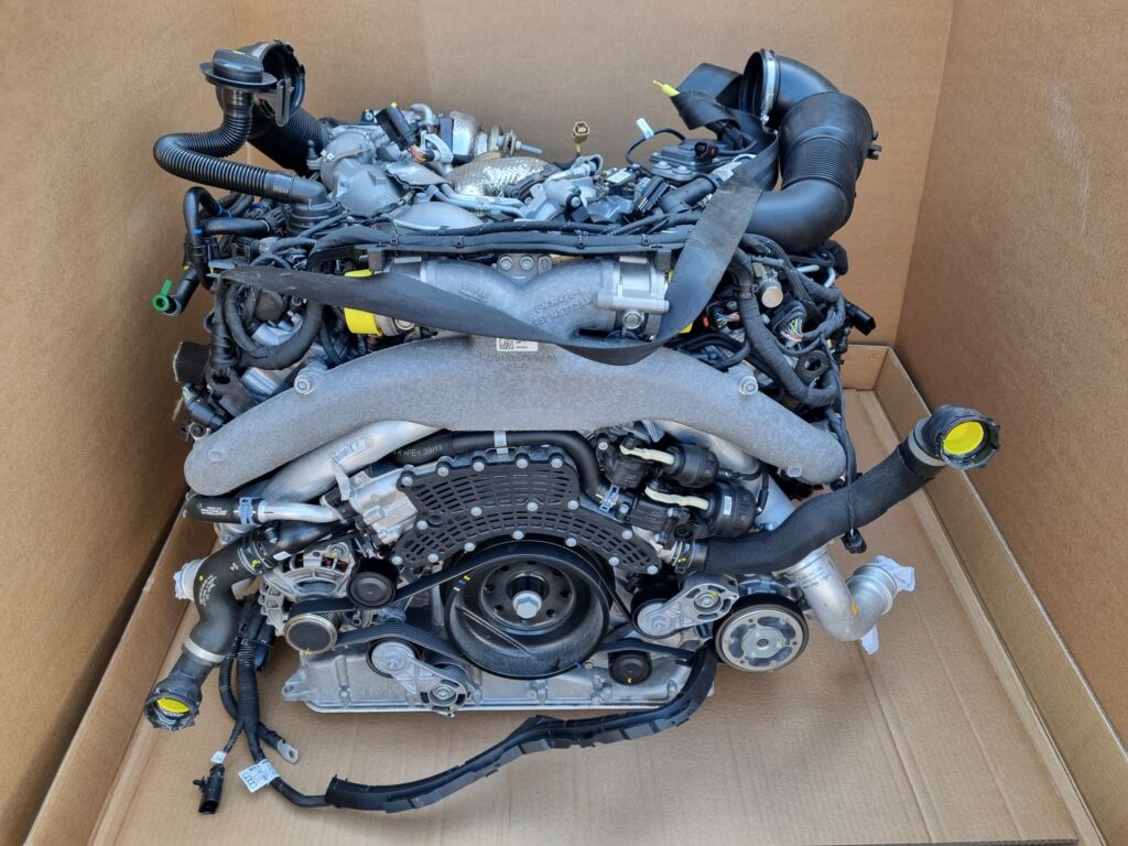 VOLKSWAGEN, TOUAREG, DIESEL, 4.0, BI-TURBO, DMVB CODE, CR, 07/20-05/21, 2020, ENGINE