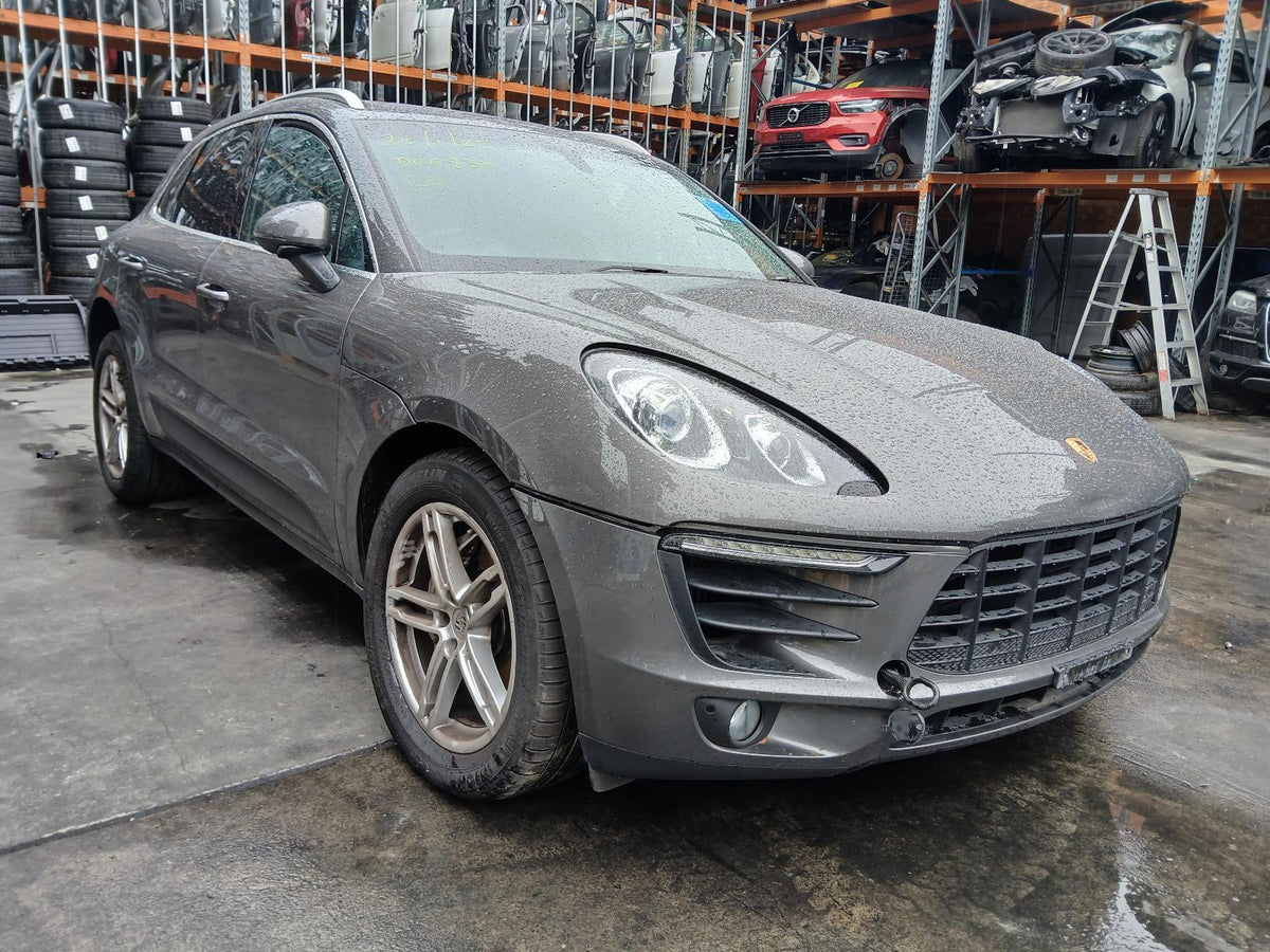 PORSCHE, MACAN, PETROL, 3.0, TWIN TURBO, 95B, CTMA CODE, 06/14-07/18, 2014, ENGINE