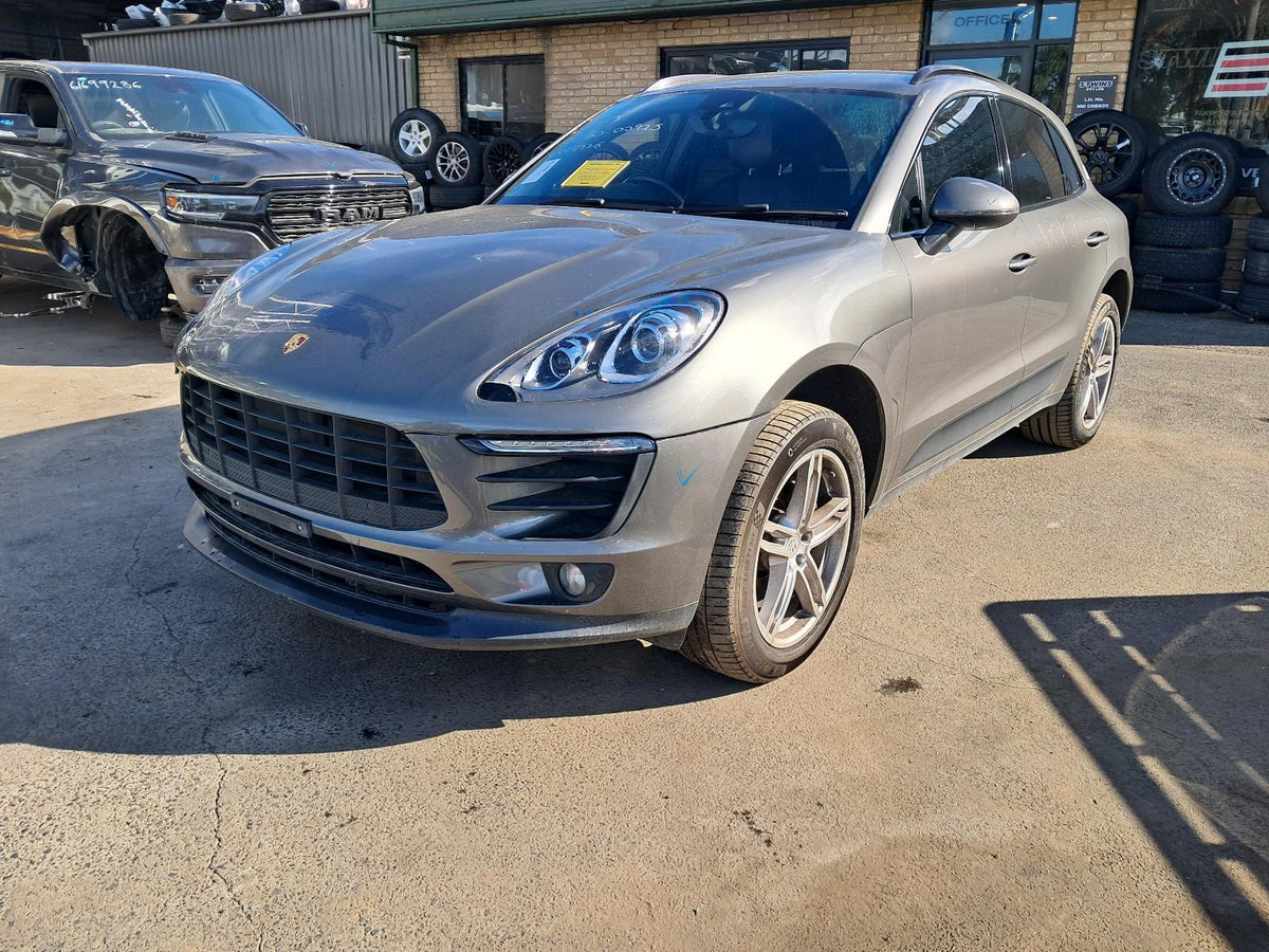 PORSCHE, MACAN, PETROL, 2.0, TURBO, 95B, CYPA CODE, 06/14-07/18, 2014, ENGINE